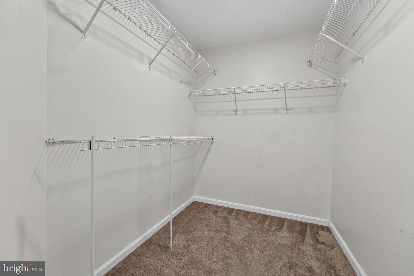 7407 Lake Glen Property Photo 17