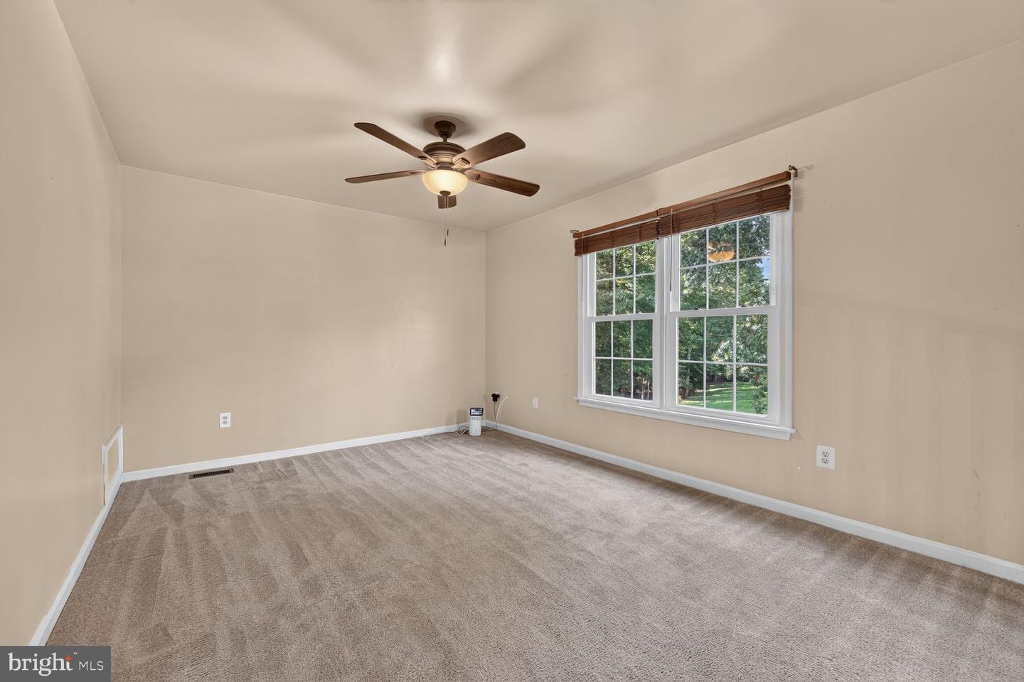 7407 Lake Glen Property Photo 18