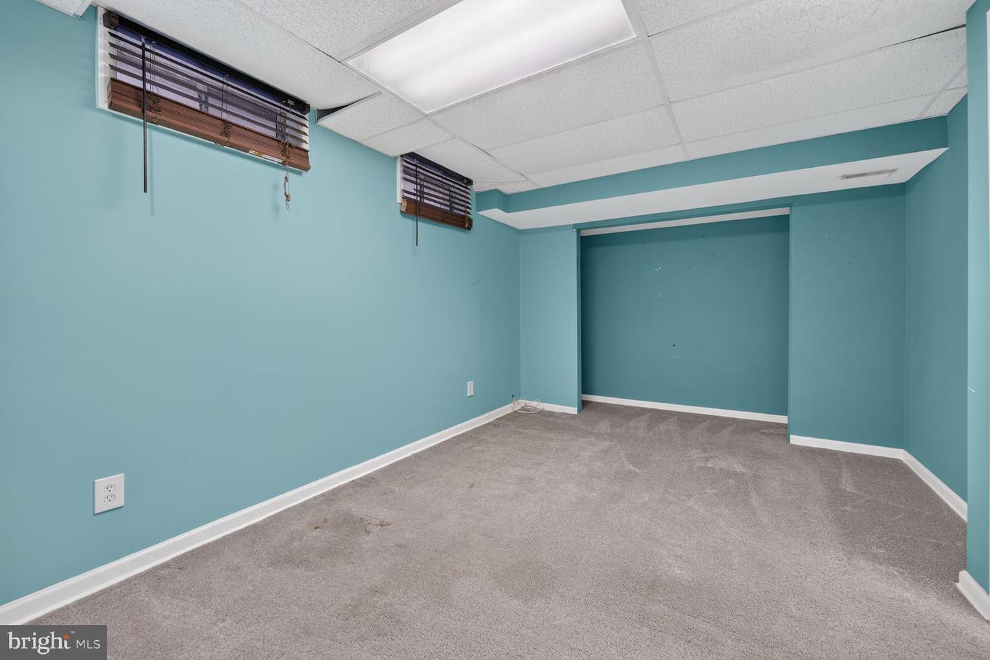 7407 Lake Glen Property Photo 25