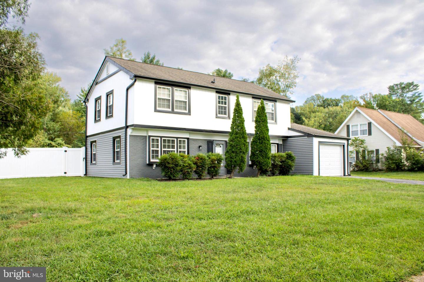 3207 Superior Ln Property Photo 2