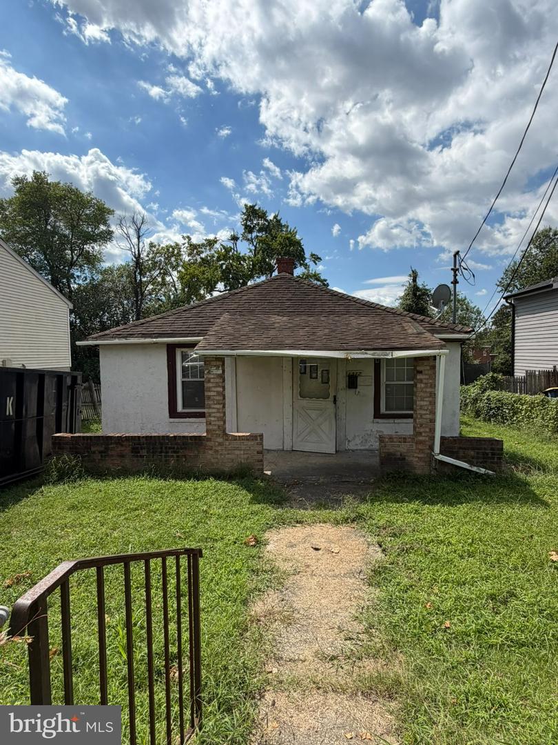 1312 Eli Pl Property Photo 2