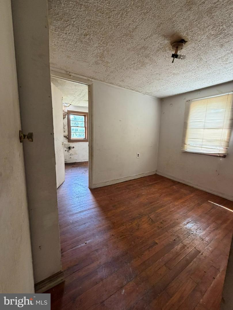 1312 Eli Pl Property Photo 12