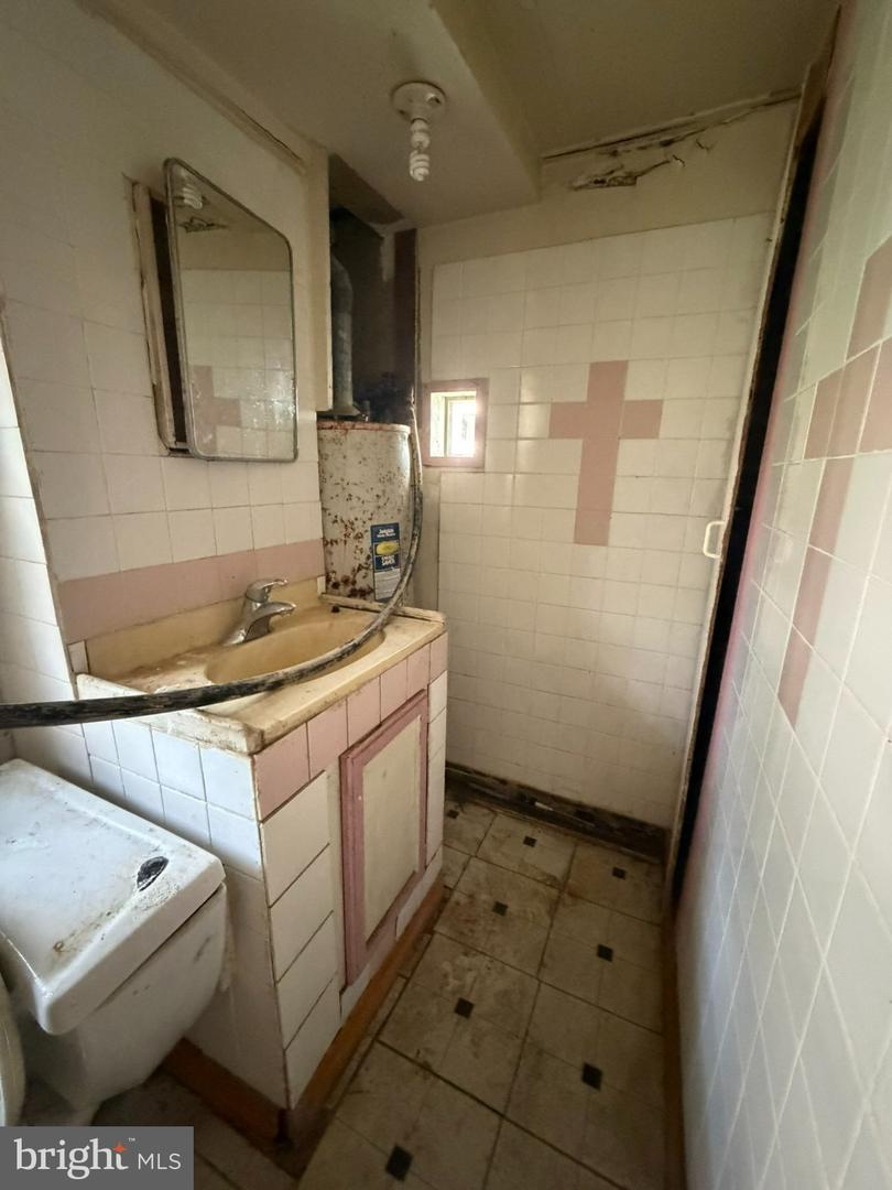 1312 Eli Pl Property Photo 14