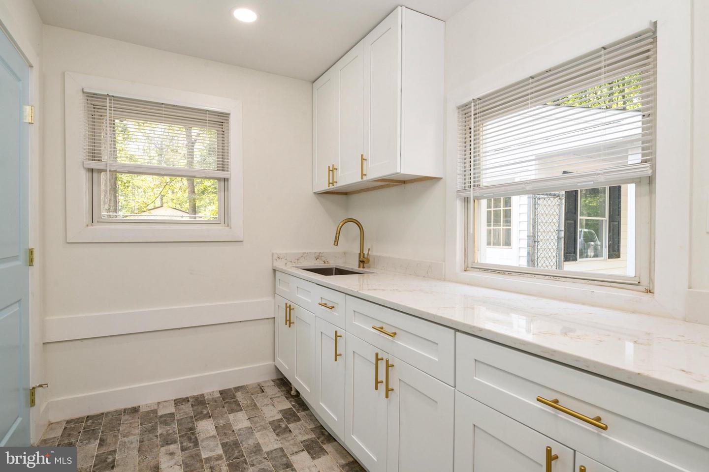 17705 Queen Anne Rd Property Photo 13