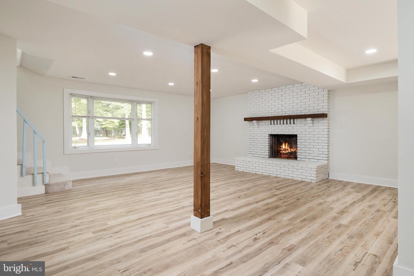 17705 Queen Anne Rd Property Photo 28