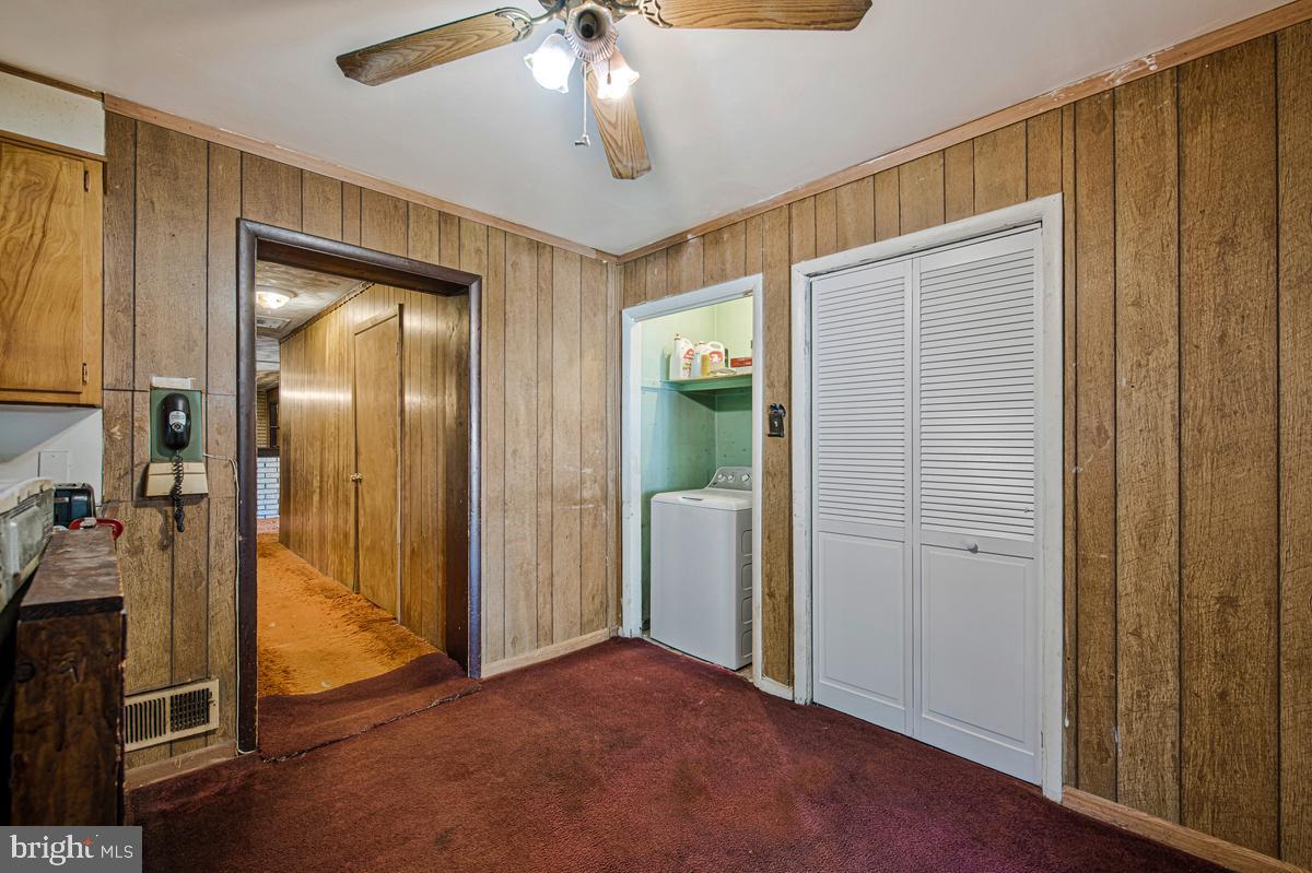 7105 Giddings Dr Property Photo 12