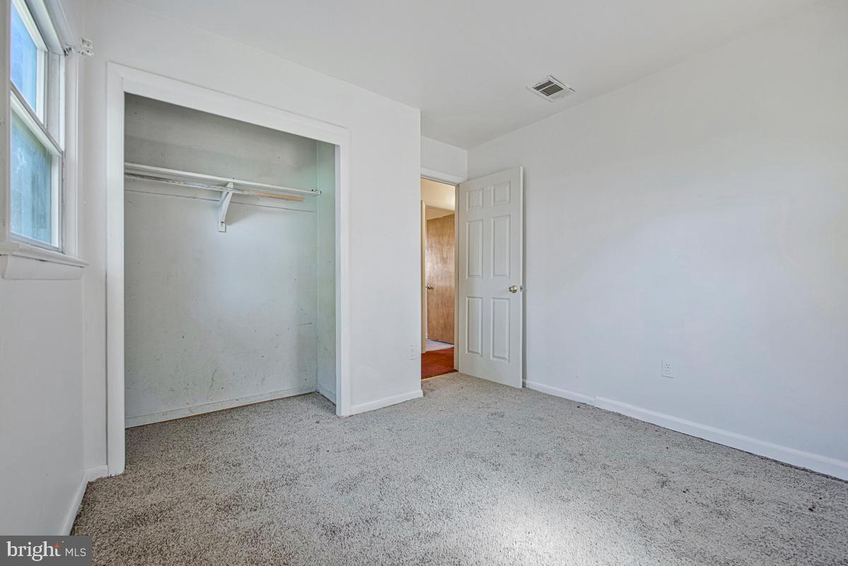 7105 Giddings Dr Property Photo 28