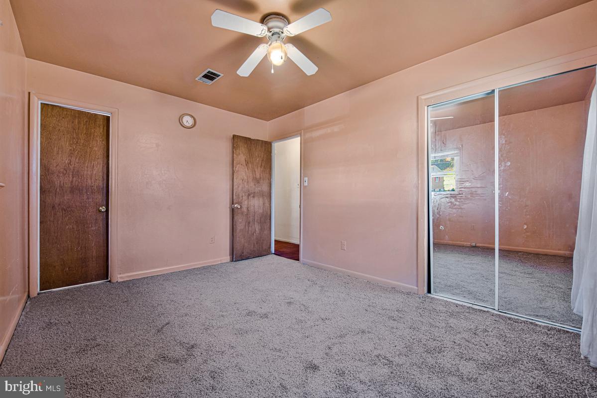 7105 Giddings Dr Property Photo 31