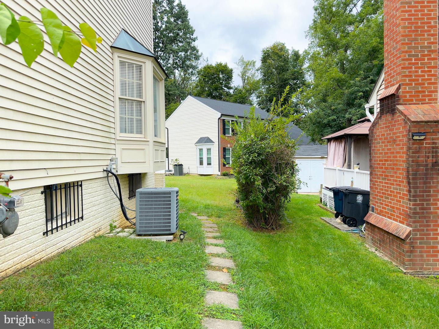 10508 Foxlake Dr Property Photo 15