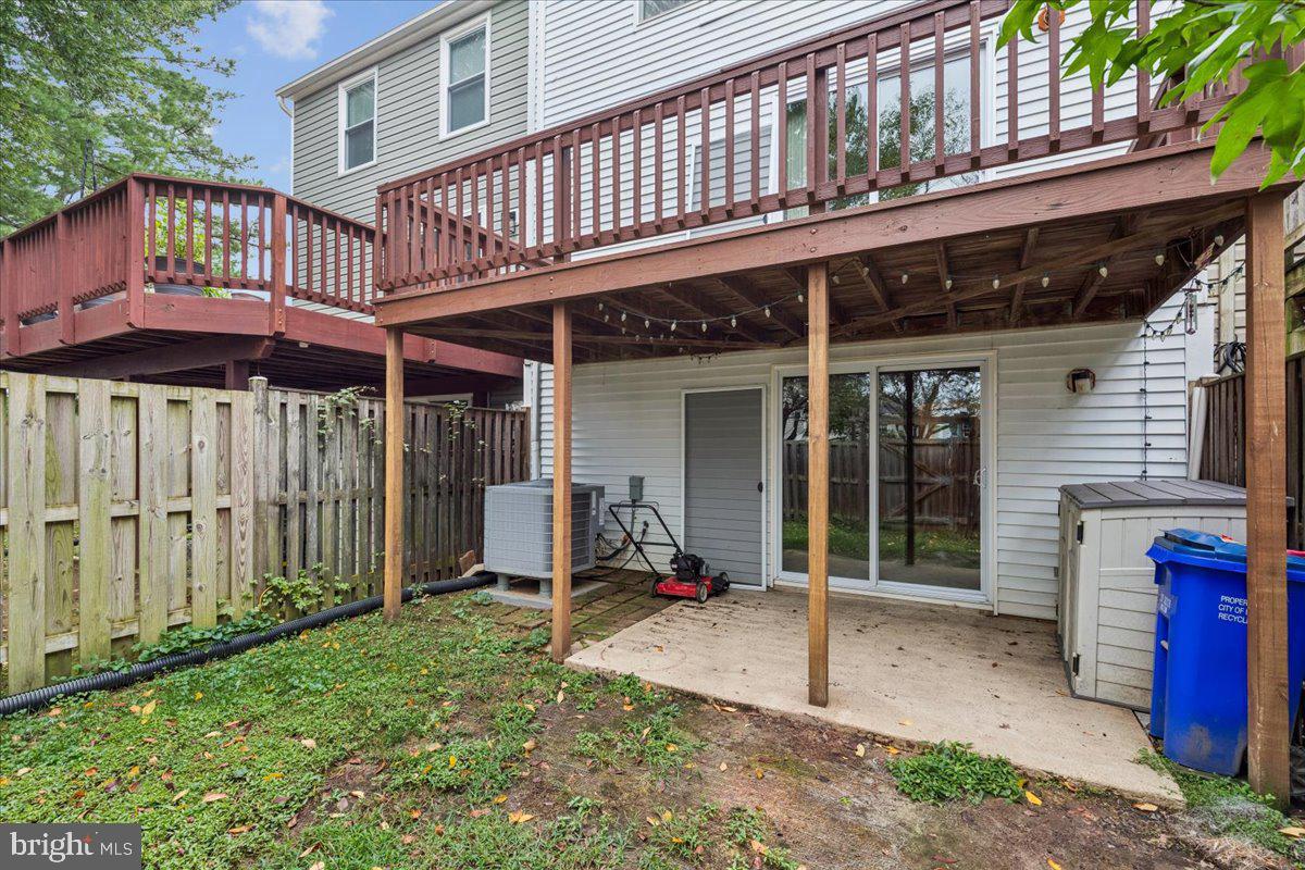 15412 N Oak Ct Property Photo 25