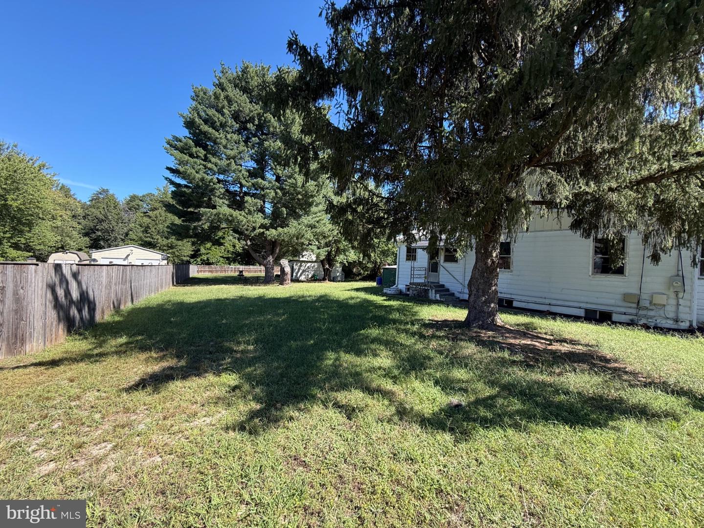 8600 Dangerfield Pl Property Photo 3