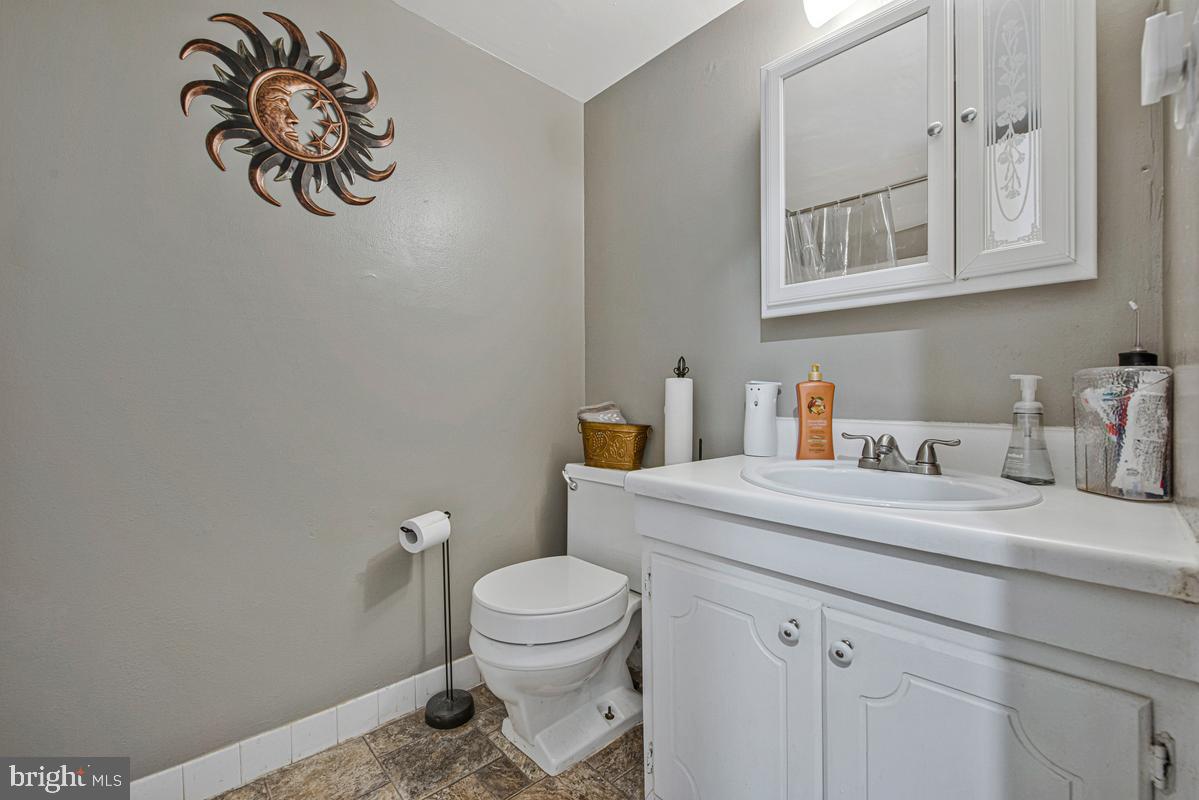15708 Dorset Rd #176 Property Photo 17