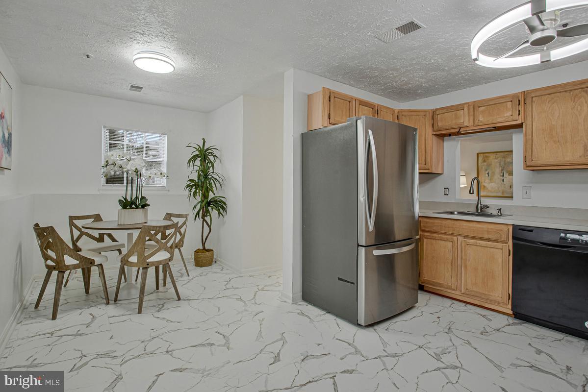 11500 Joyceton Dr #36-6 Property Photo 6