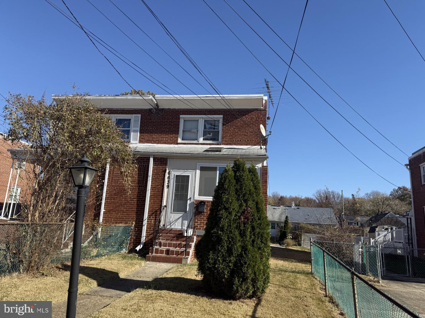 6639 24TH PL Property Photo 1