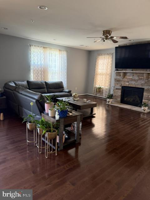 15100 Lord Howe Way Property Photo 18