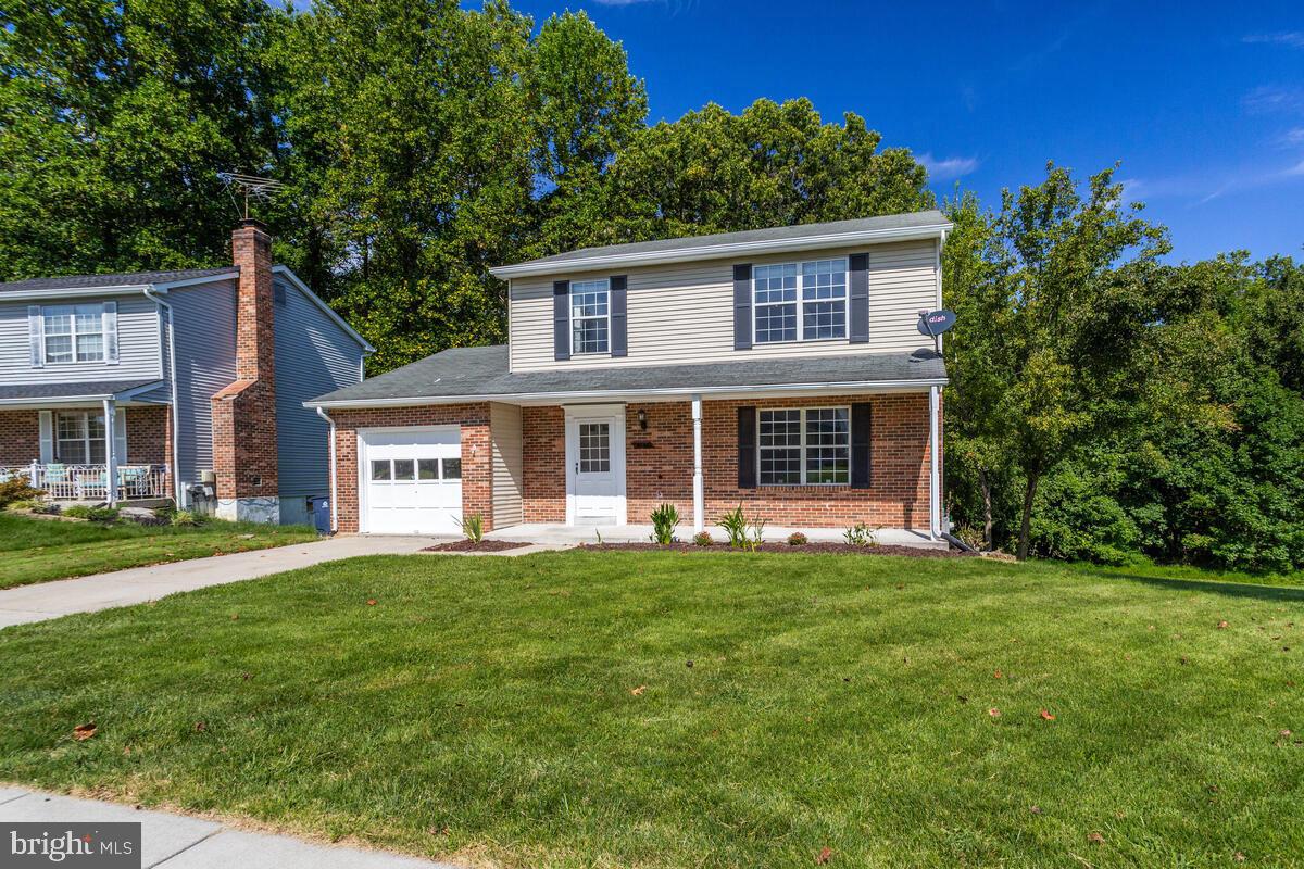 12725 Hillmeade Station Dr E Property Photo 2