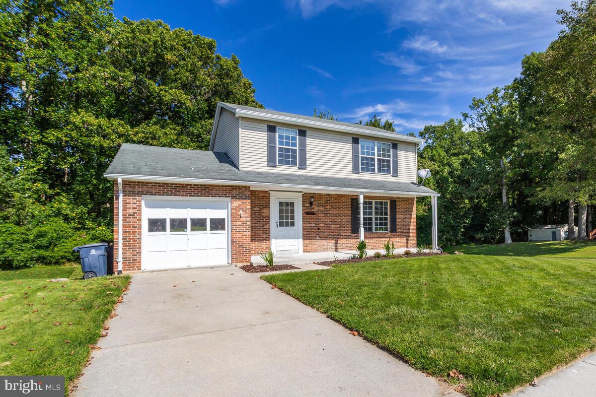 12725 Hillmeade Station Dr E Property Photo 3
