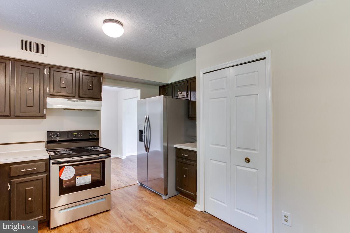 12725 Hillmeade Station Dr E Property Photo 12