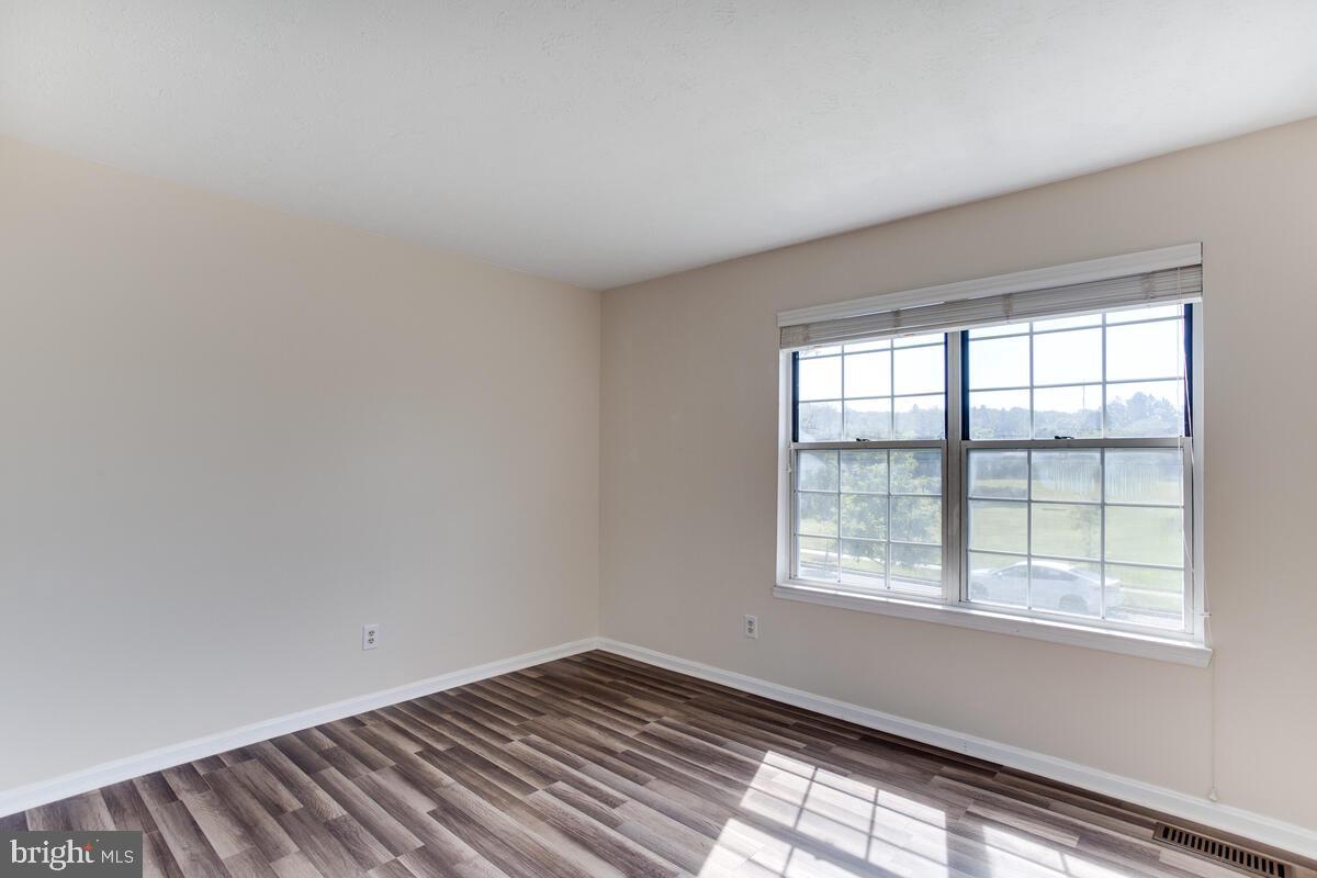 12725 Hillmeade Station Dr E Property Photo 21