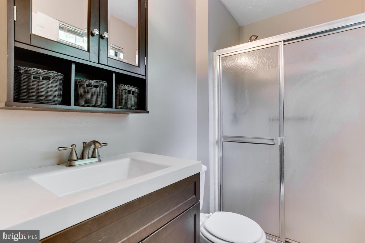 12725 Hillmeade Station Dr E Property Photo 27