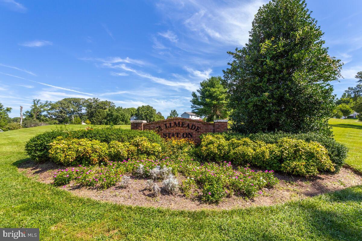 12725 Hillmeade Station Dr E Property Photo 45