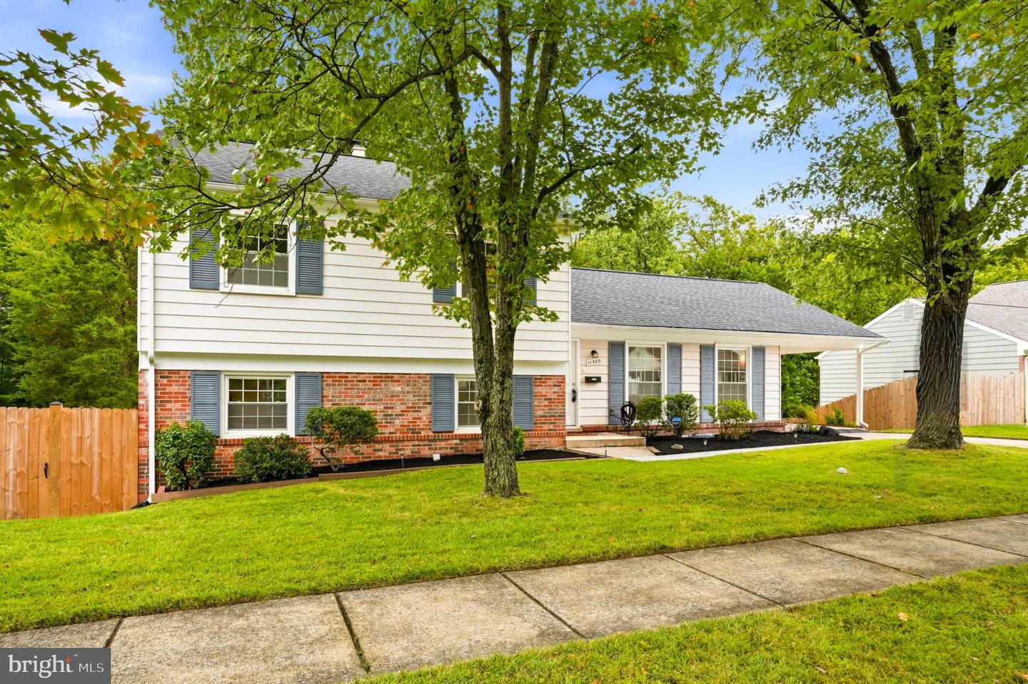 11809 Montague Dr Property Photo 1