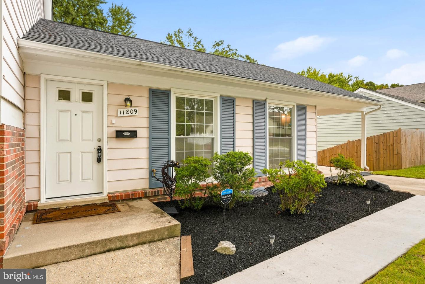 11809 Montague Dr Property Photo 4