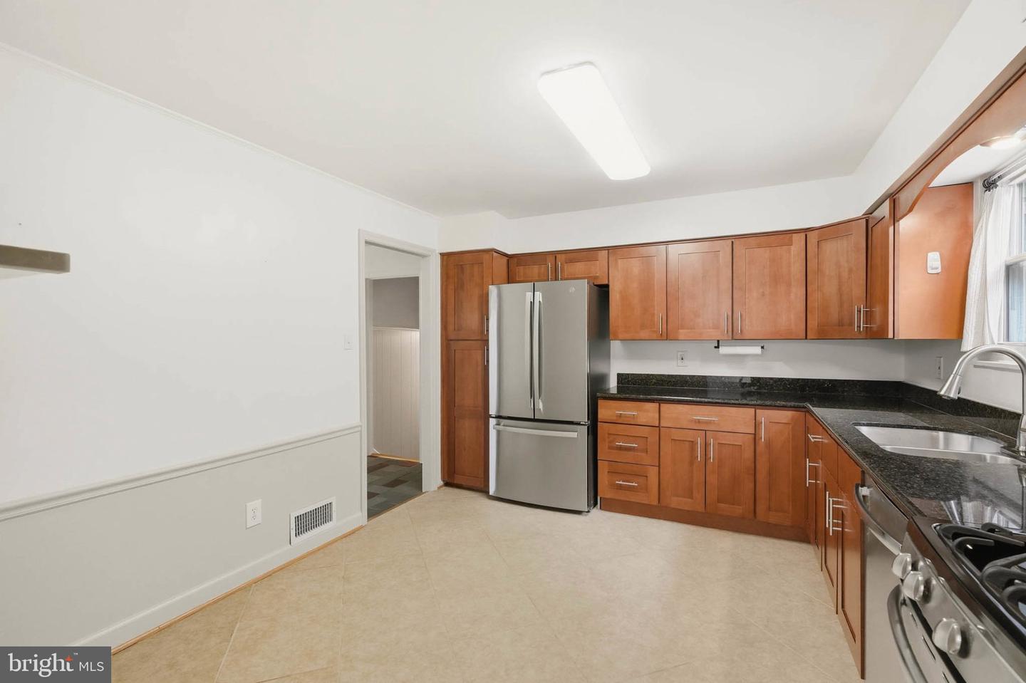 11809 Montague Dr Property Photo 10