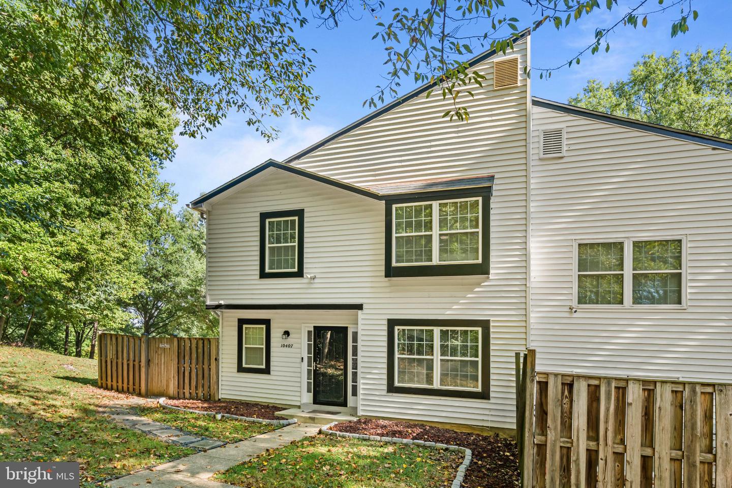 10407 Campus Way S Property Photo 3