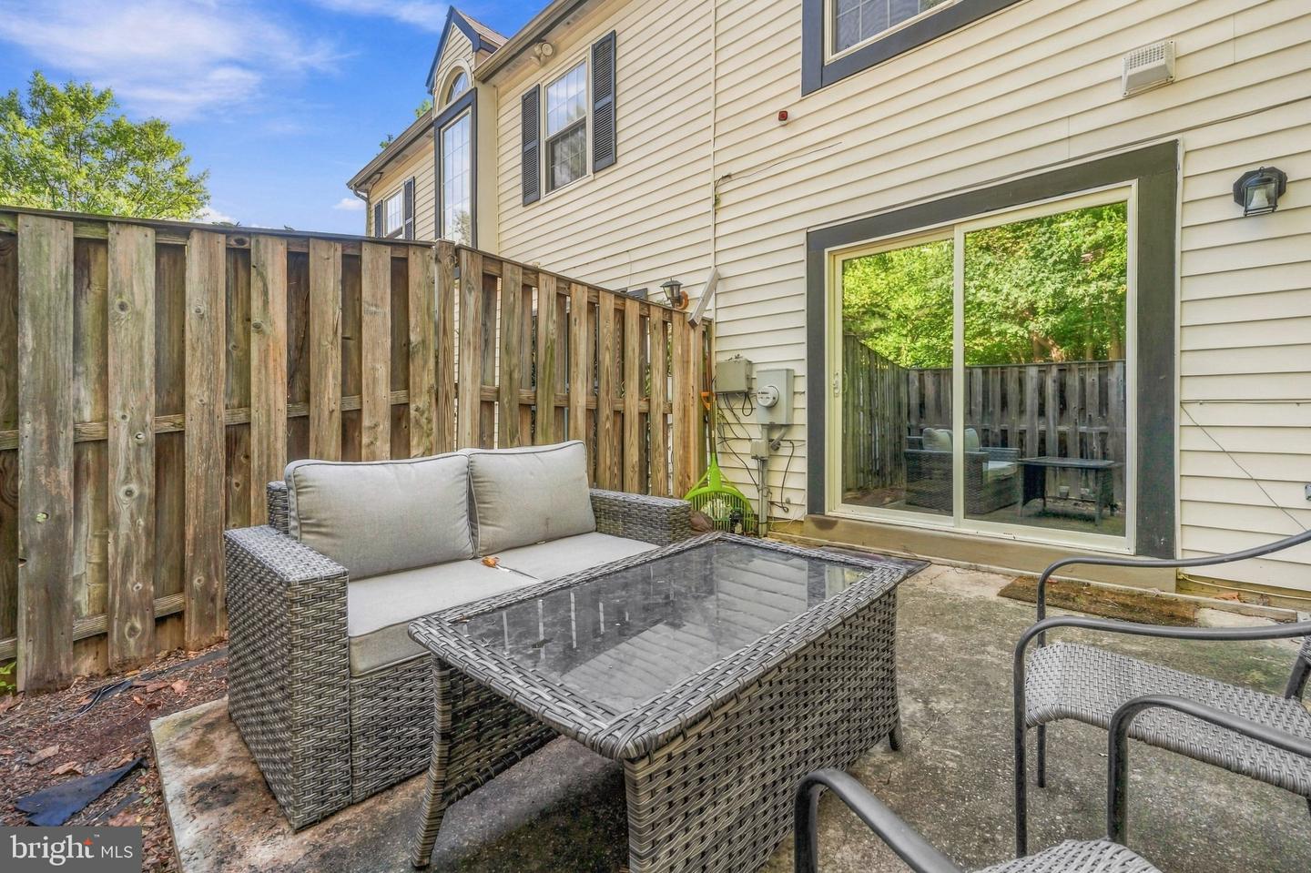 10407 Campus Way S Property Photo 24
