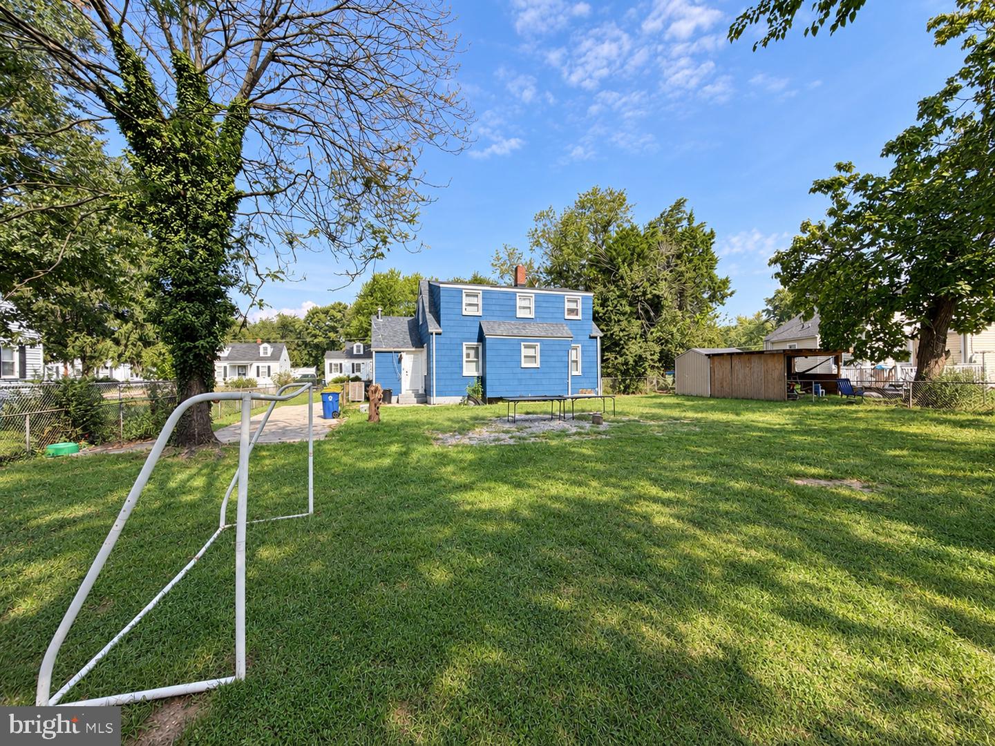 6809 Lou Ln Property Photo 6