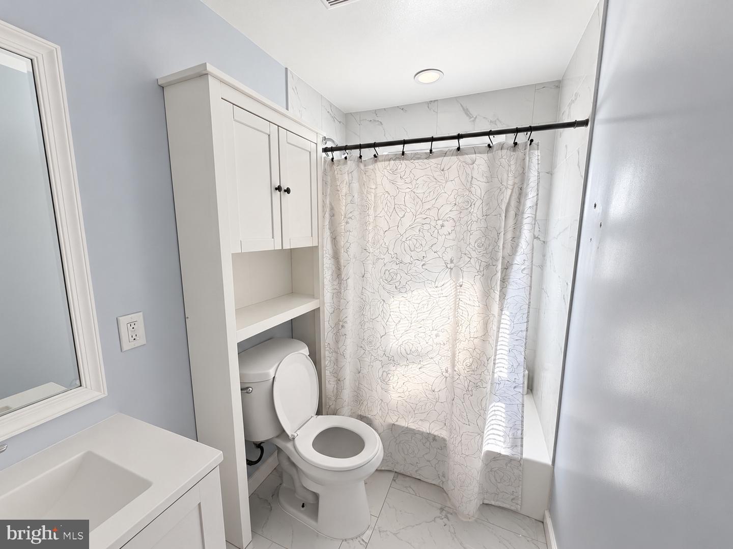 6809 Lou Ln Property Photo 15