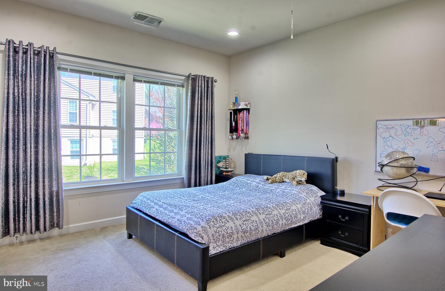 6804 Diploma Dr Property Photo 16