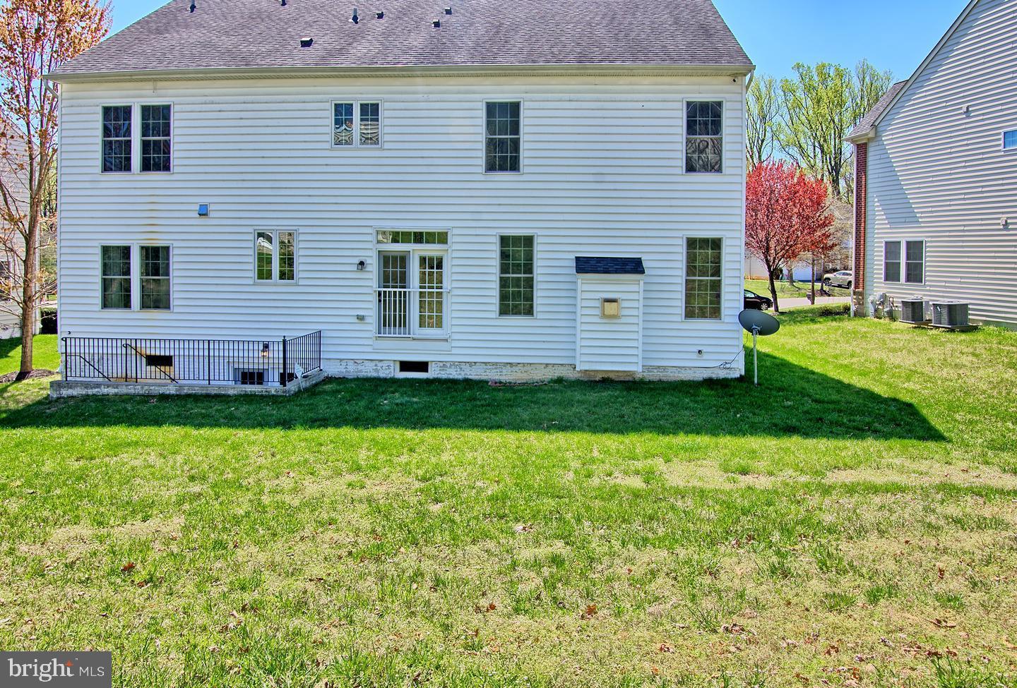 6804 Diploma Dr Property Photo 23