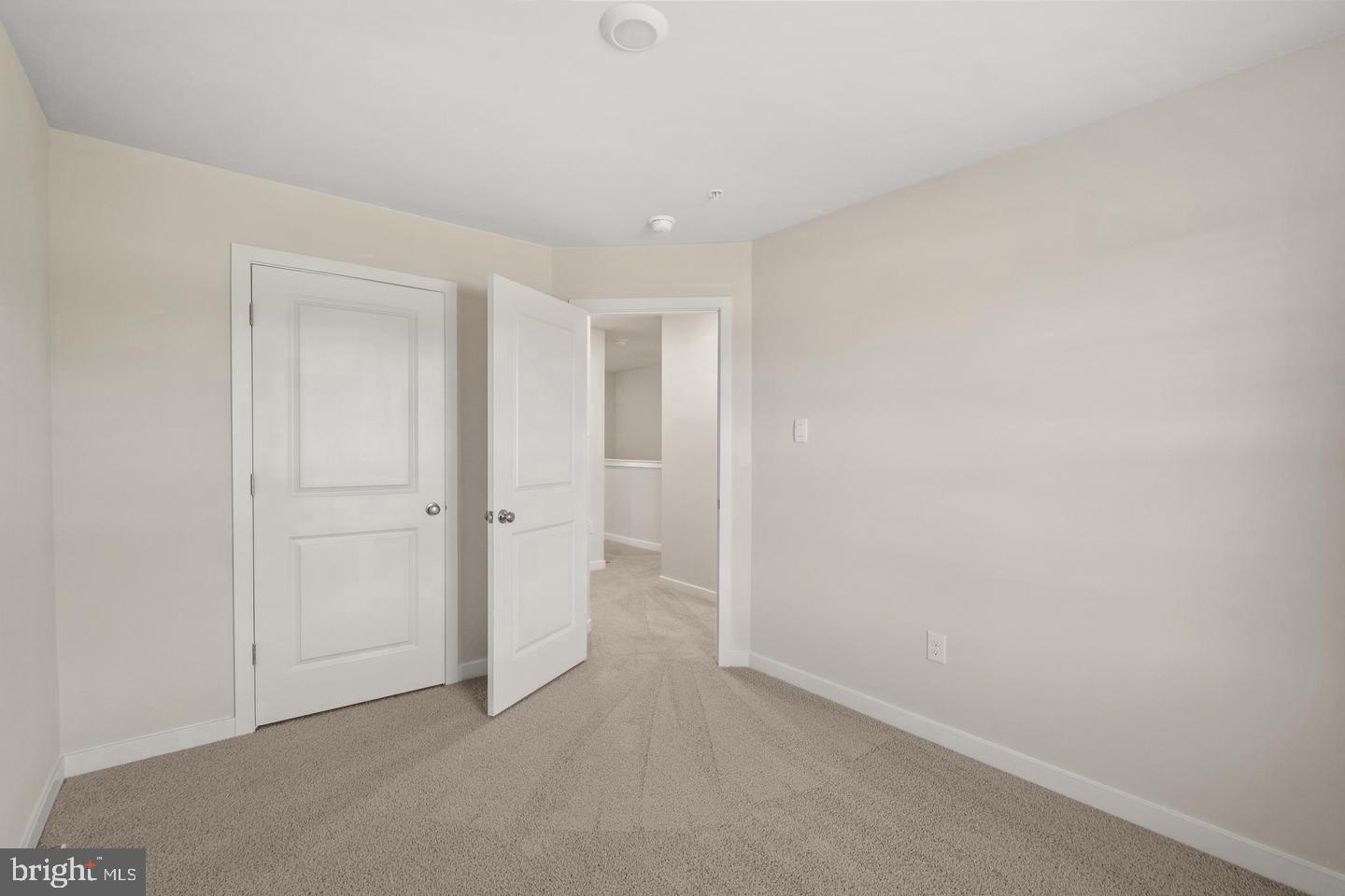 7557 Silver Thread Way Property Photo 15