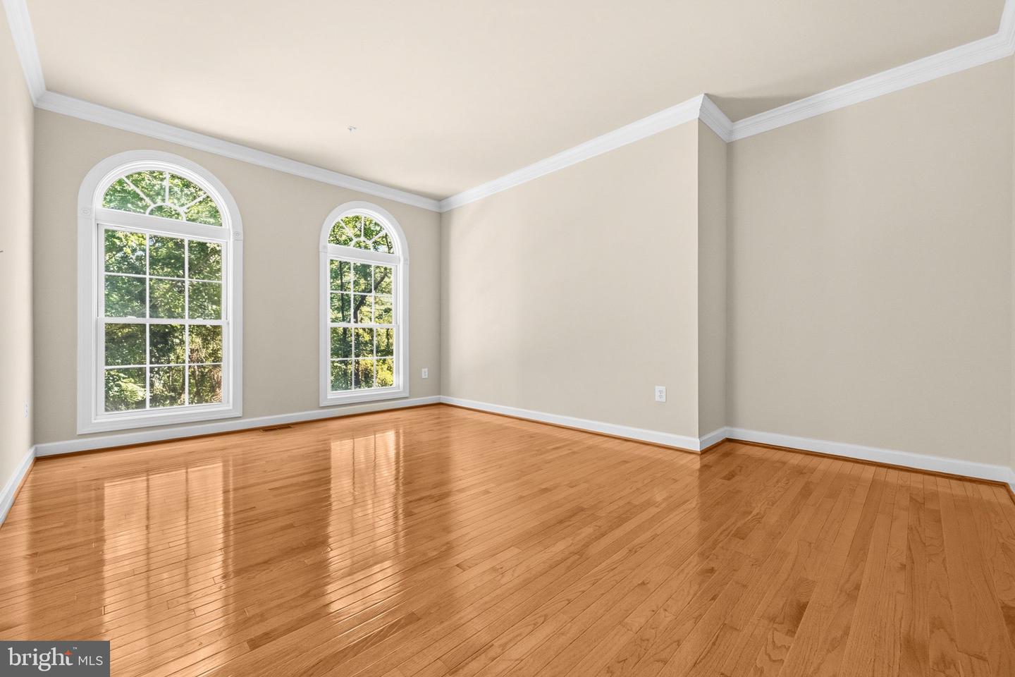 12334 Lanham Severn Rd Property Photo 6