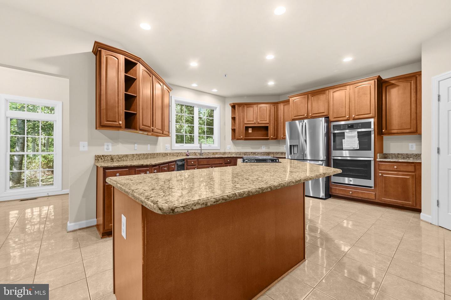 12334 Lanham Severn Rd Property Photo 14