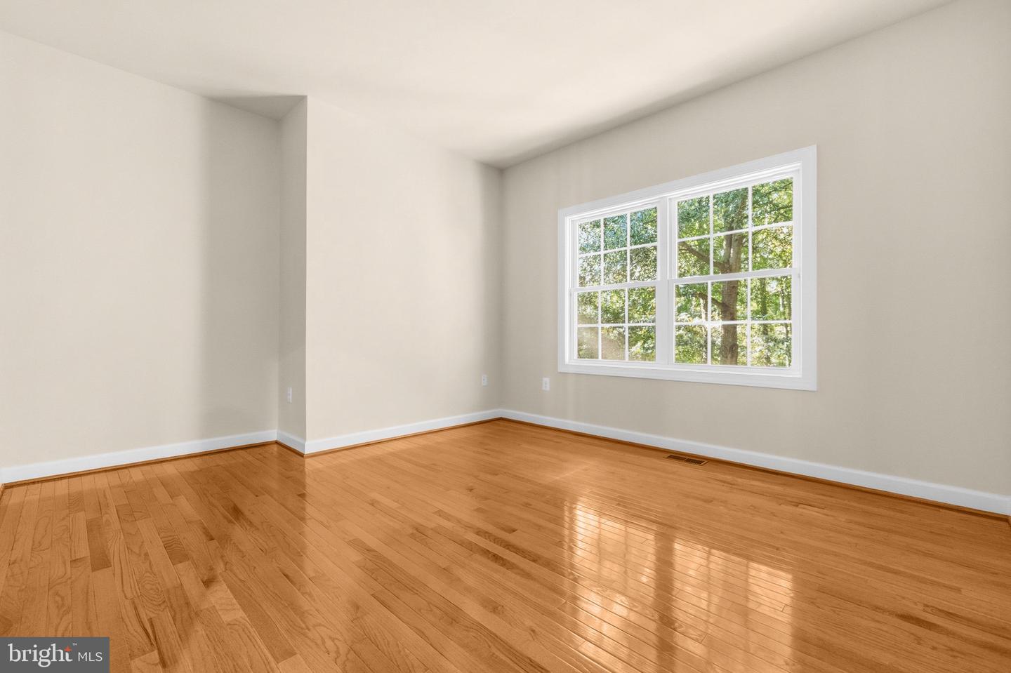 12334 Lanham Severn Rd Property Photo 23