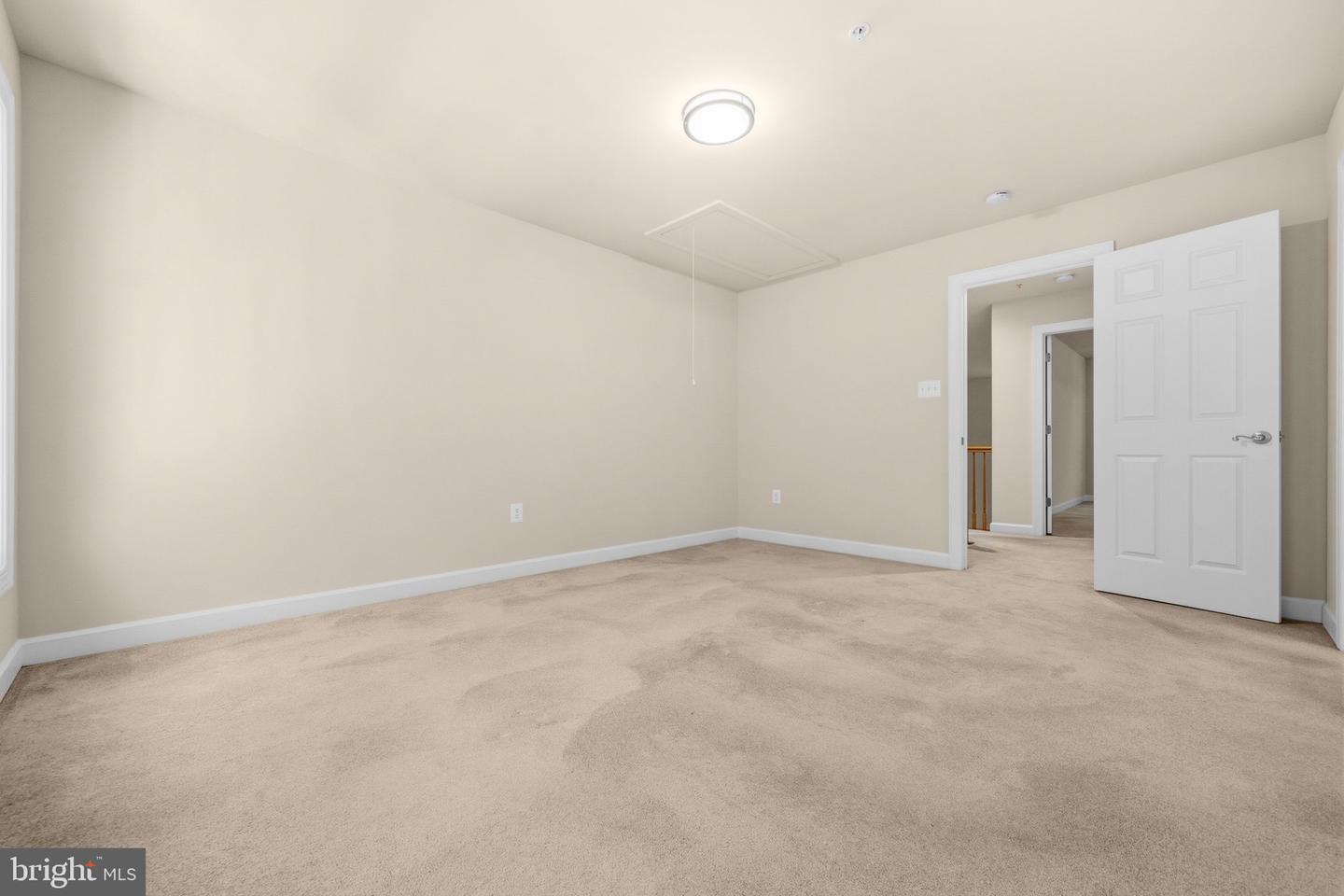 12334 Lanham Severn Rd Property Photo 27