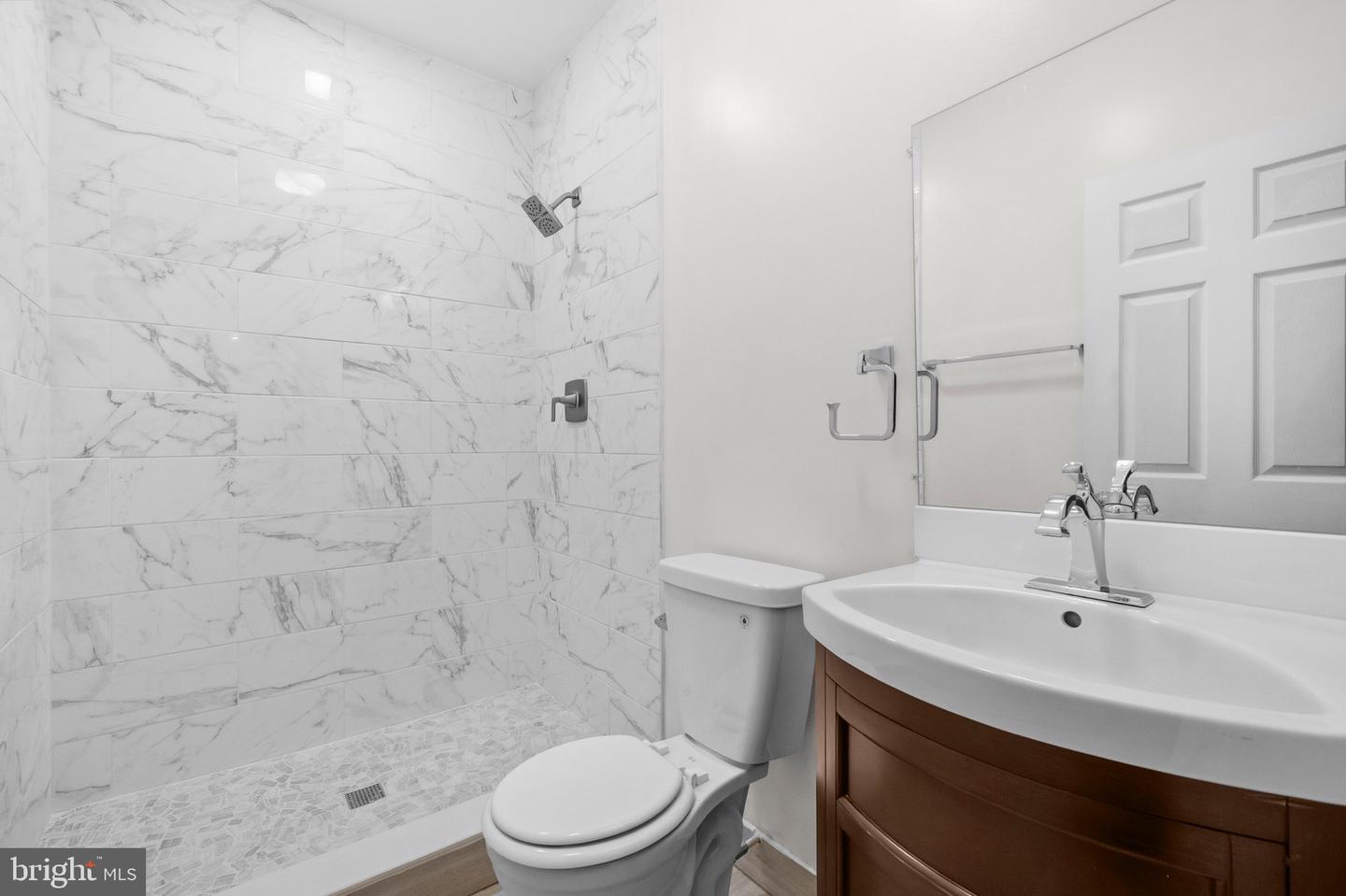 12334 Lanham Severn Rd Property Photo 47
