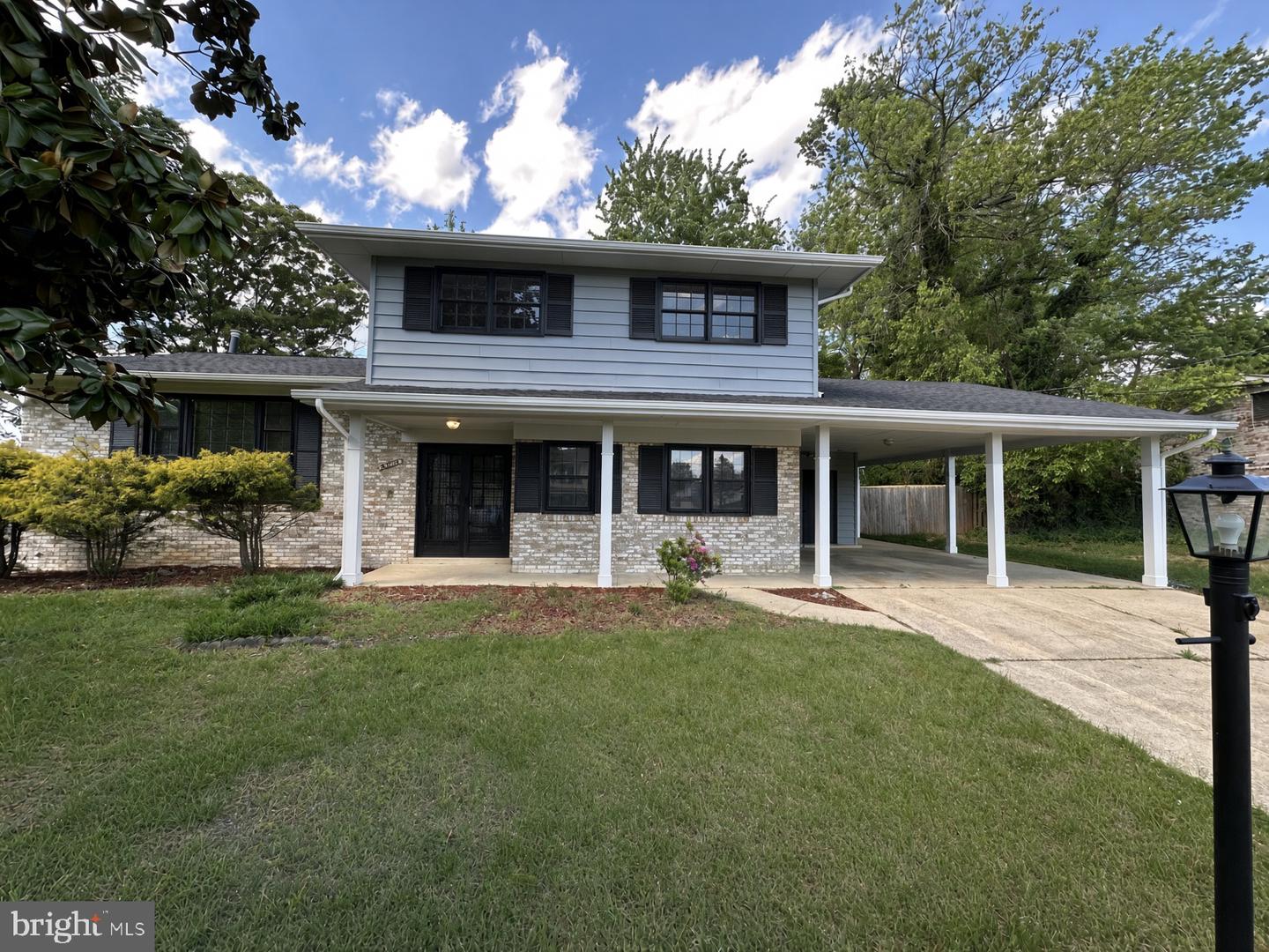 4904 Shopton Dr Property Photo 3