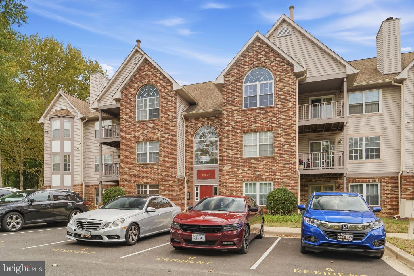 9601 Lake Pointe Ct #304 Property Photo 1