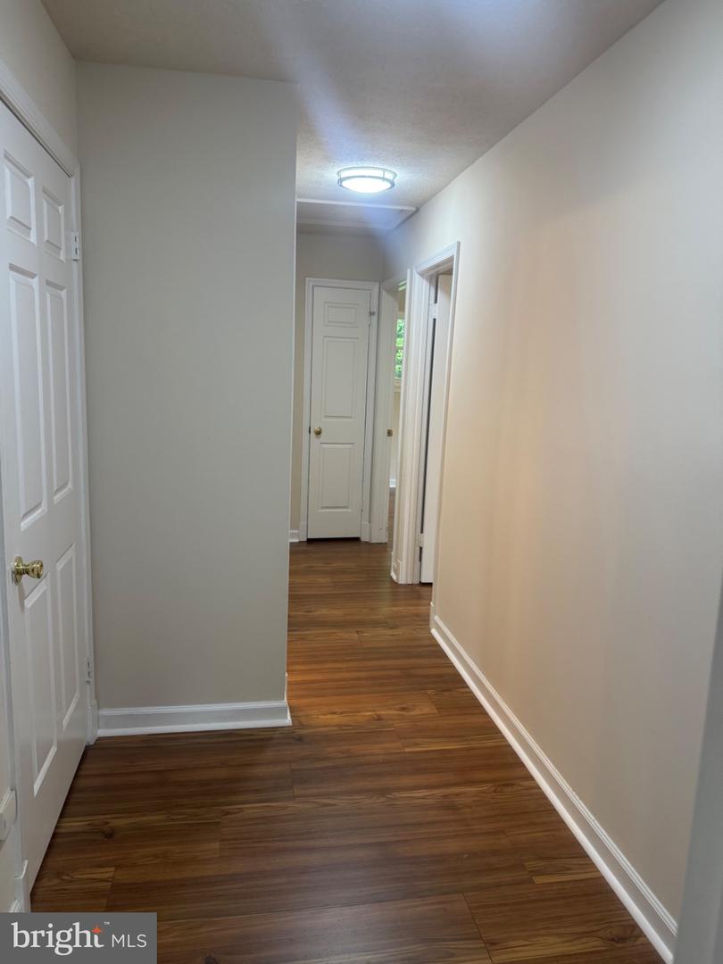 6812 Irene Ct Property Photo 8