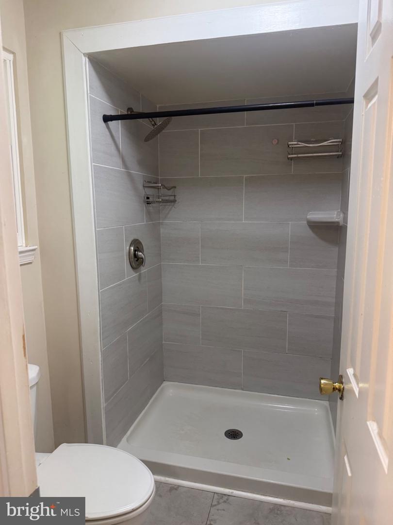 6812 Irene Ct Property Photo 10