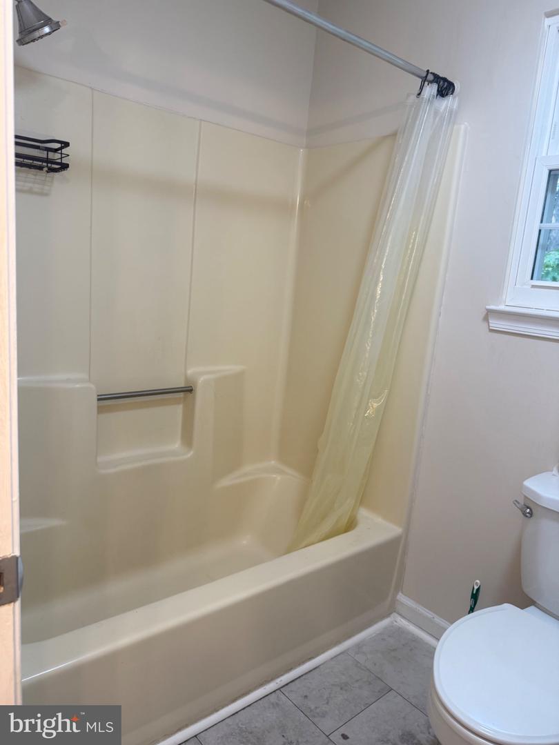6812 Irene Ct Property Photo 12