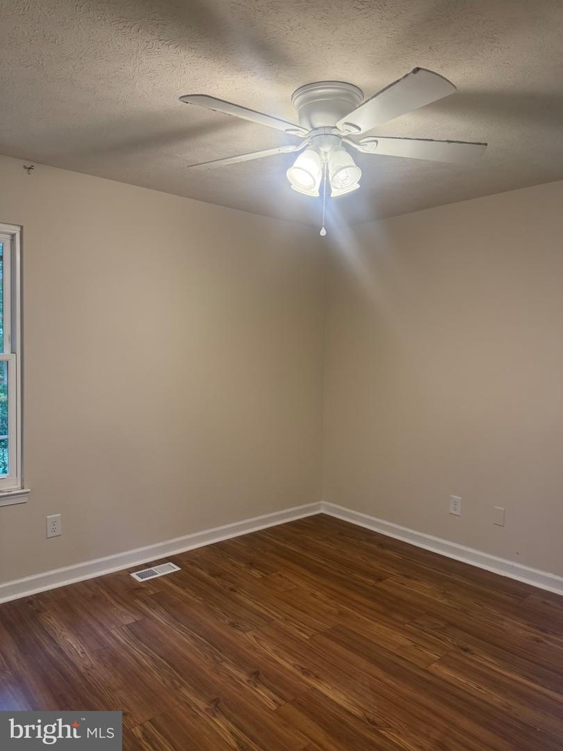 6812 Irene Ct Property Photo 20