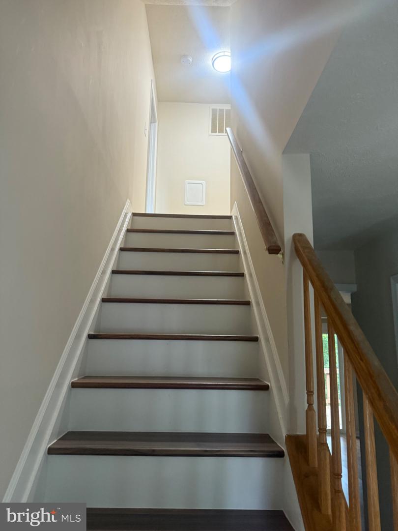 6812 Irene Ct Property Photo 42