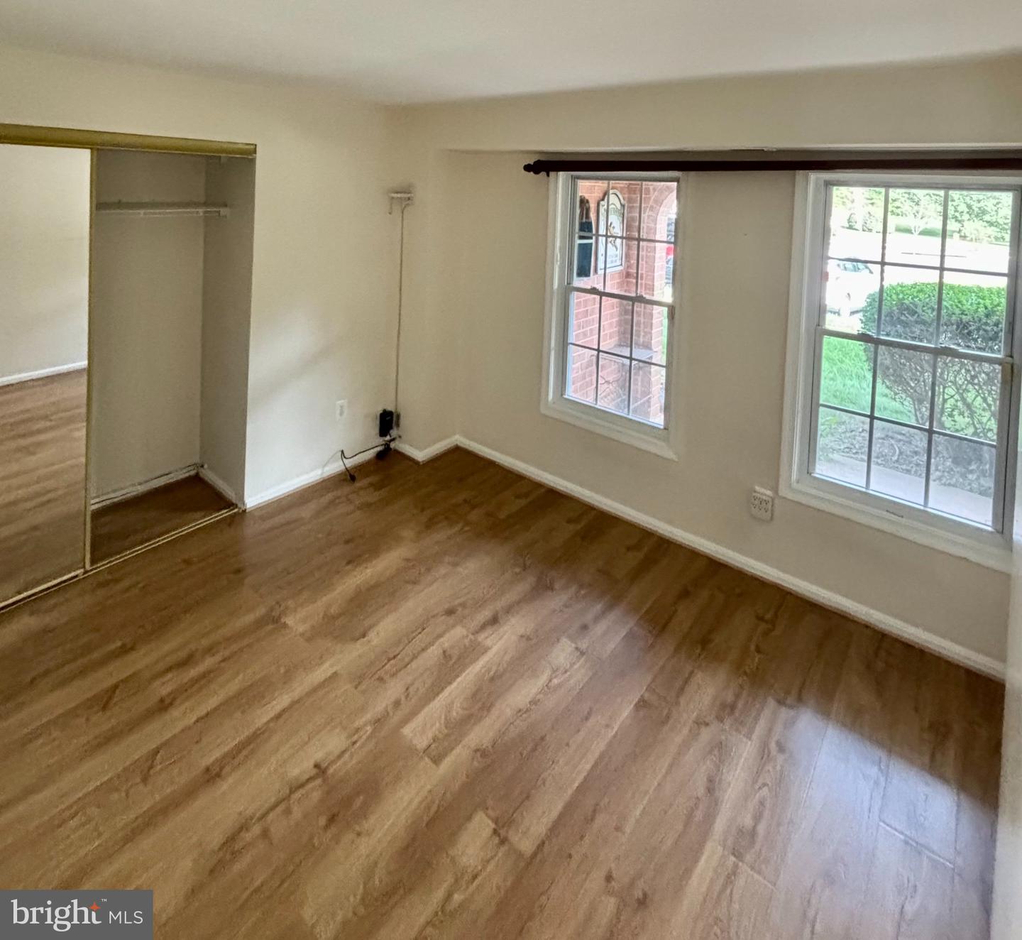 8042 Lakecrest Dr Property Photo 18