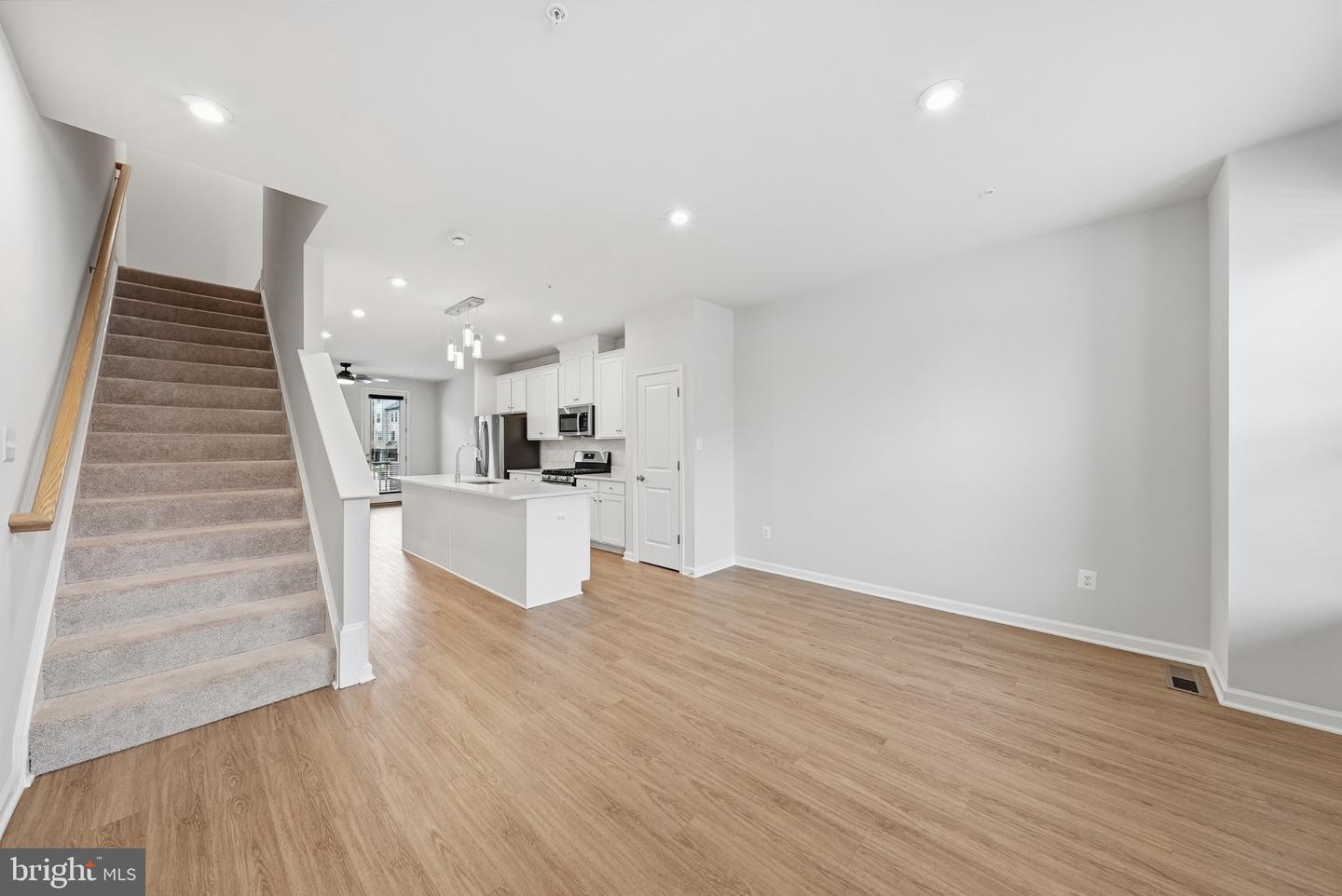 12602 Canopy Ave Property Photo 4