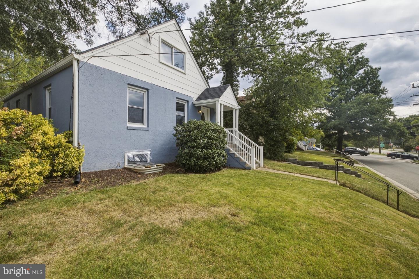 9405 Rhode Island Ave Property Photo 2